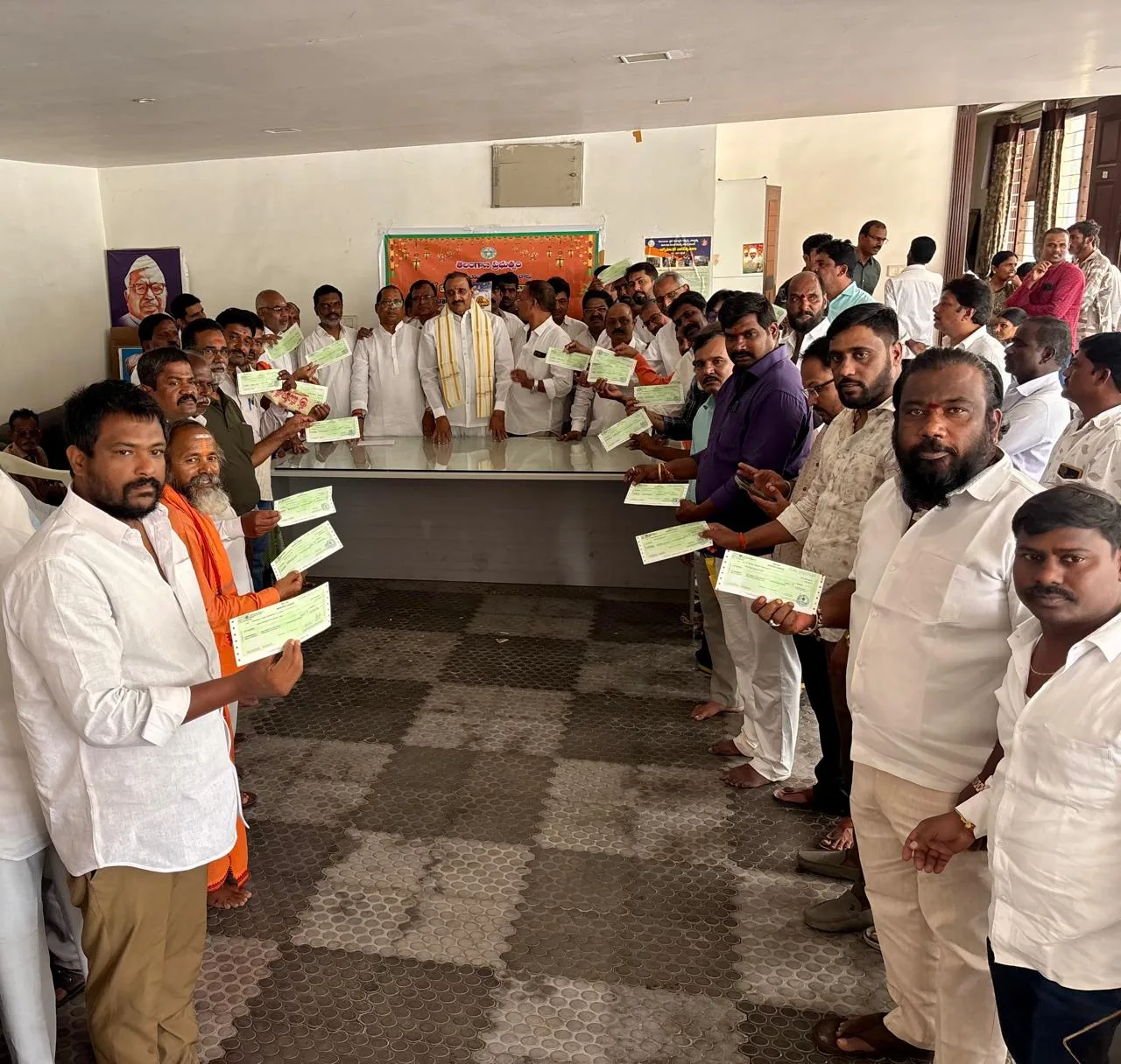 శేరిలింగంపల్లి నియోజకవర్గ పరిధిలోని 92 దేవాలయంలకు మంజురైన
