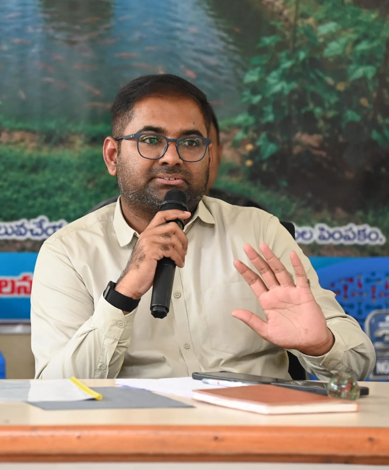 రైతులకు సాగునీరు, ఎరువుల కొరత రానివ్వం