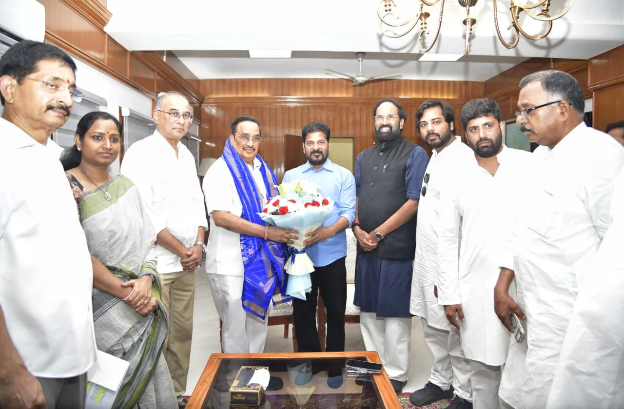 తెలంగాణ అభివృద్ధికి ఢిల్లీలో కీలక సంప్రదింపులు
