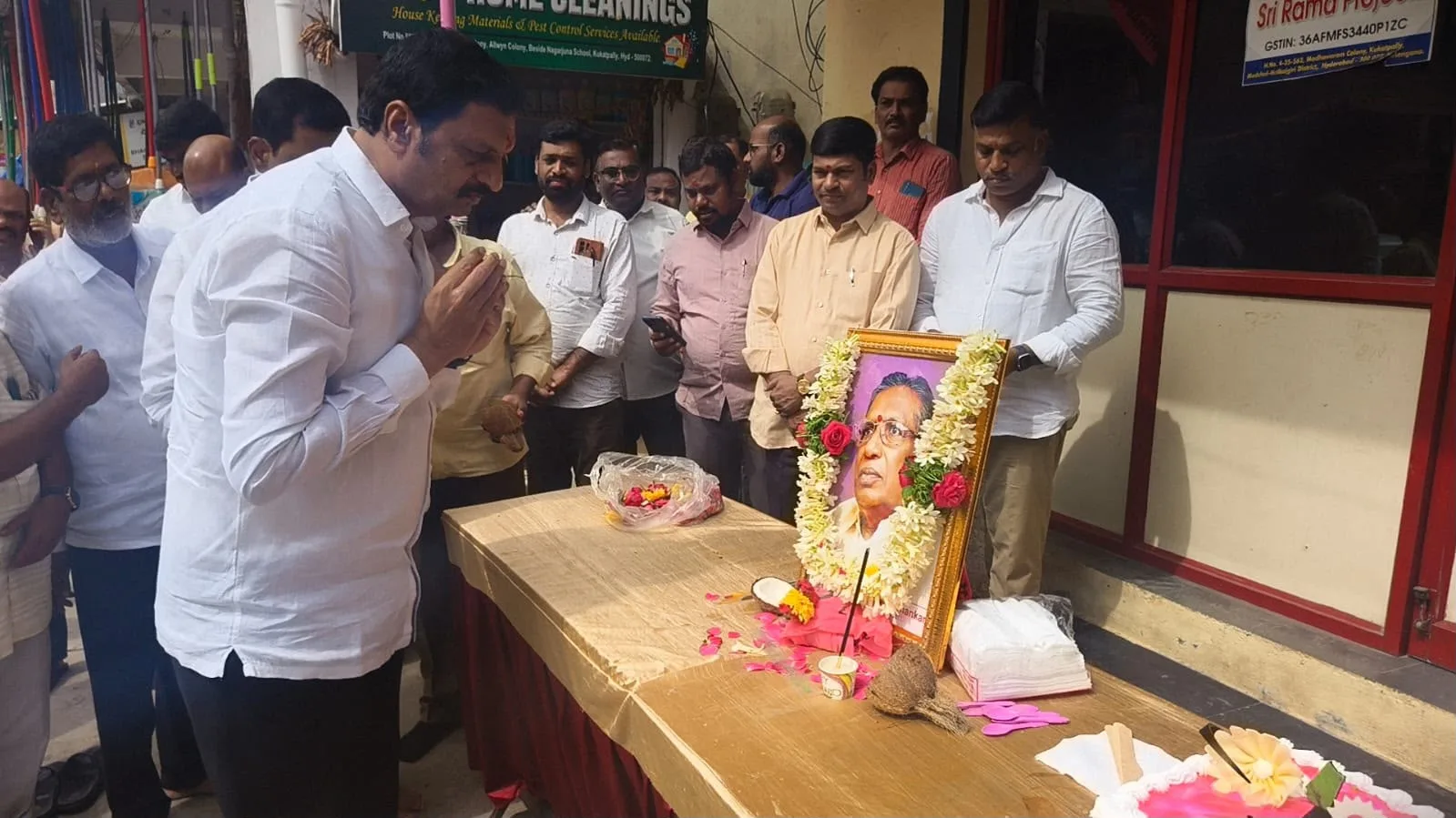 ప్రొఫెసర్ కొత్తపల్లి జయశంకర్ జయంతి సందర్భంగా ఘన నివాళి.