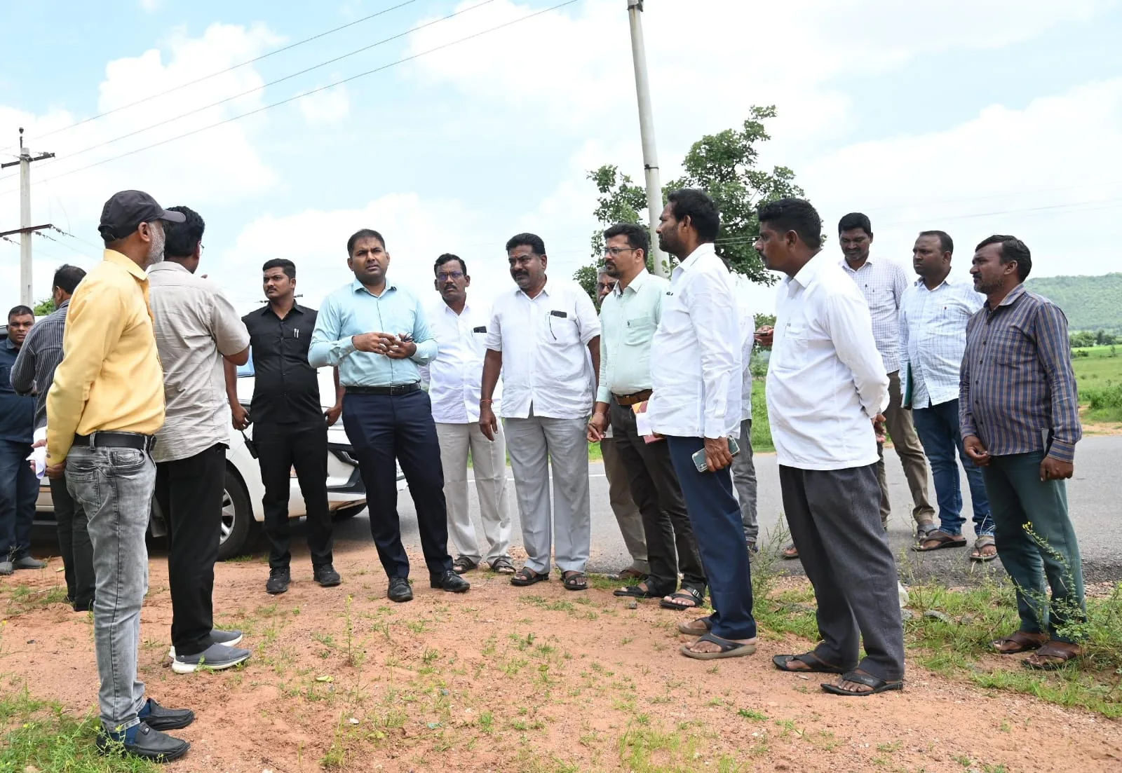 ఆగస్టు 10 నుంచి సౌర విద్యుత్ ఉత్పత్తి, పనులు వేగవంతం చేయాలని కలెక్టర్ కోయ శ్రీహర్ష ఆదేశం…