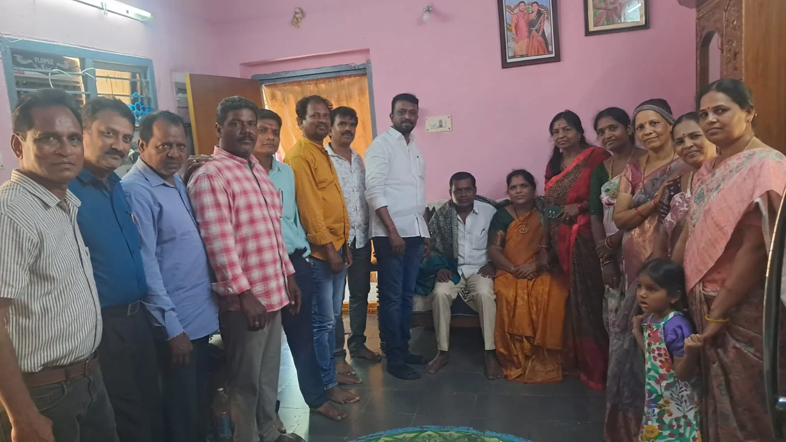 అంబేద్కర్ జాతీయ పురస్కార గ్రహీత బొచ్చు శంకర్‌కు ఘన సన్మానం….