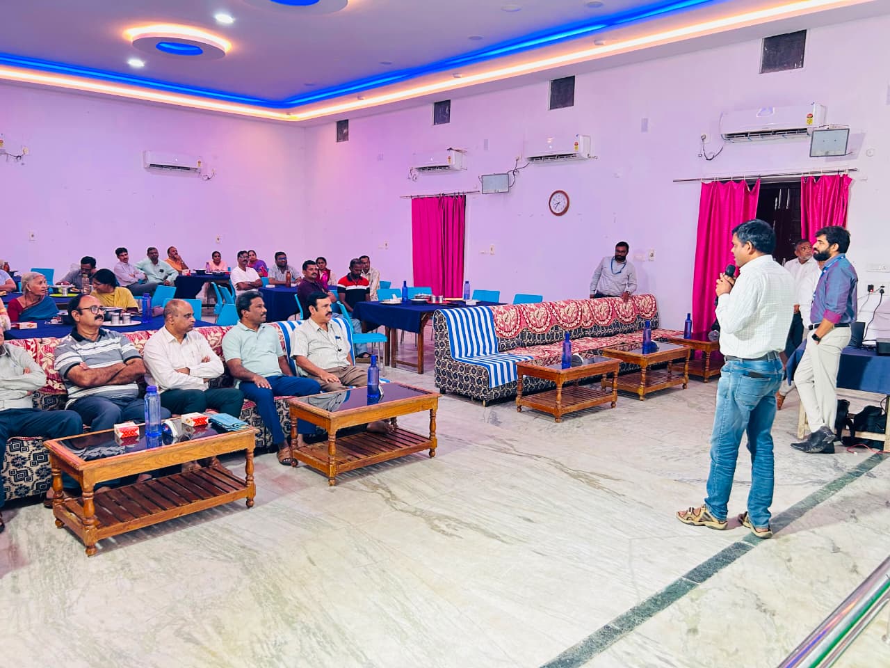అధిక లాభాల ఆశకు మోసపోవద్దు…