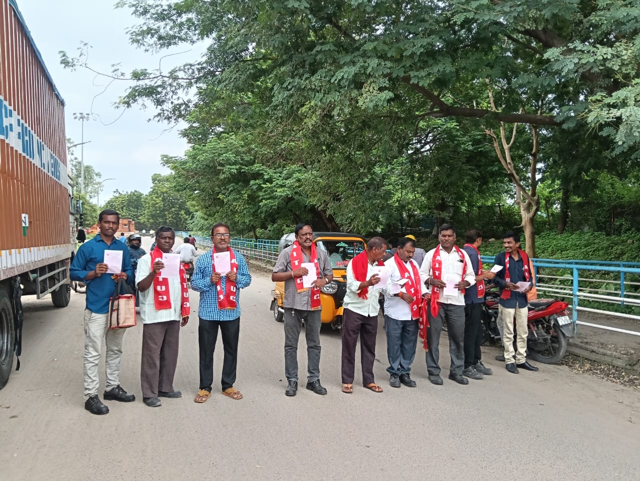 కార్మిక హక్కుల పరిరక్షణకు సమరశీల పోరాటాలు