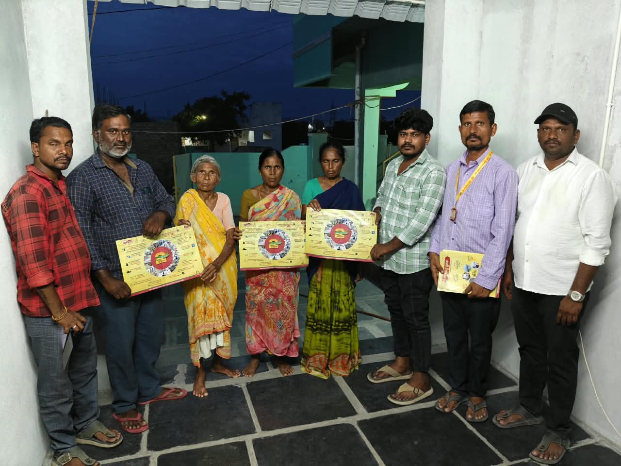 గురజాల నియోజకవర్గం శాసనసభ్యులు   యరపతినేని శ్రీనివాసరావు  ఆదేశాల మేరకు