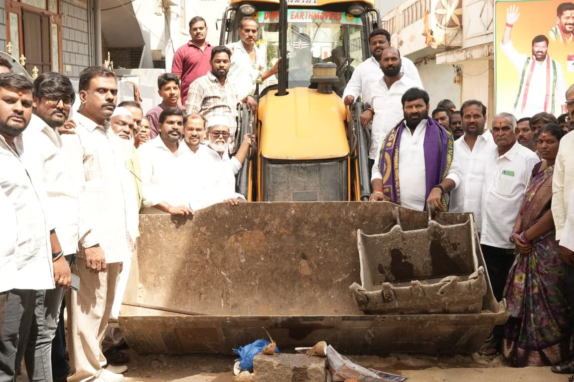 కుత్బుల్లాపూర్‌ నియోజకవర్గంలో రూ.50.40 లక్షల సీసీ రోడ్ల నిర్మాణానికి శంకుస్థాపన