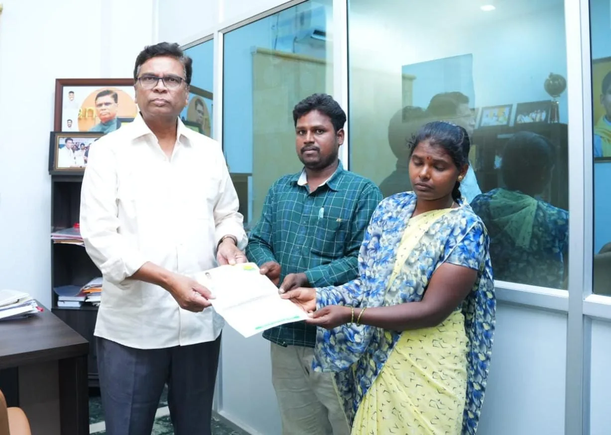 ఆపదలో ఉన్నవారికి ఆపన్న హస్తం ముఖ్యమంత్రి సహాయనిధి