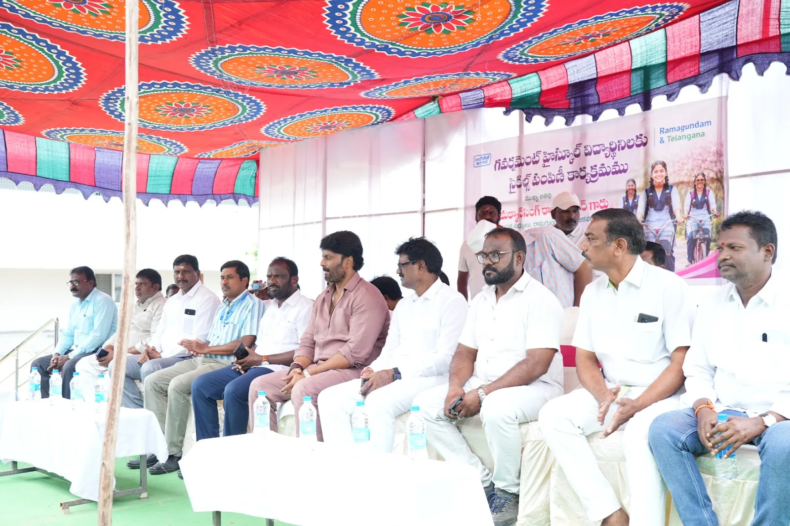 బాలికల విద్యకు అండగా ఎన్‌టీపీసీ.. 171 సైకిళ్ల పంపిణీ…
