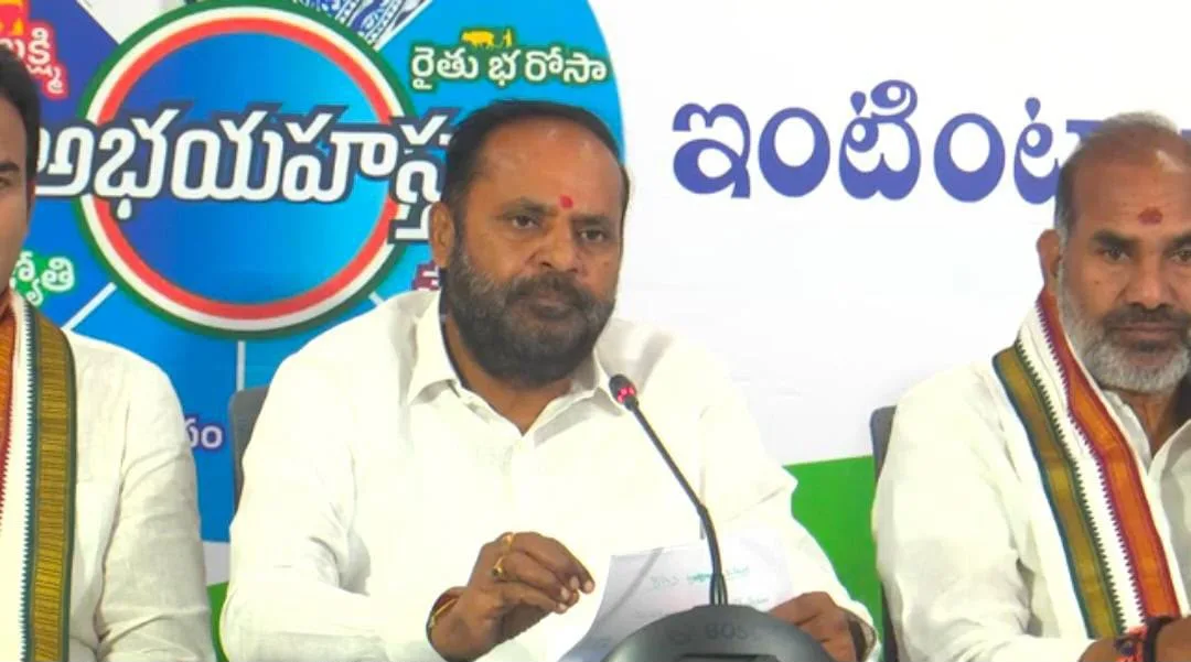 మంత్రి కొండా సురేఖ ఆత్మవిమర్శ చేసుకోవాలి: ప్రభుత్వ విప్ విజయరమణ రావు…