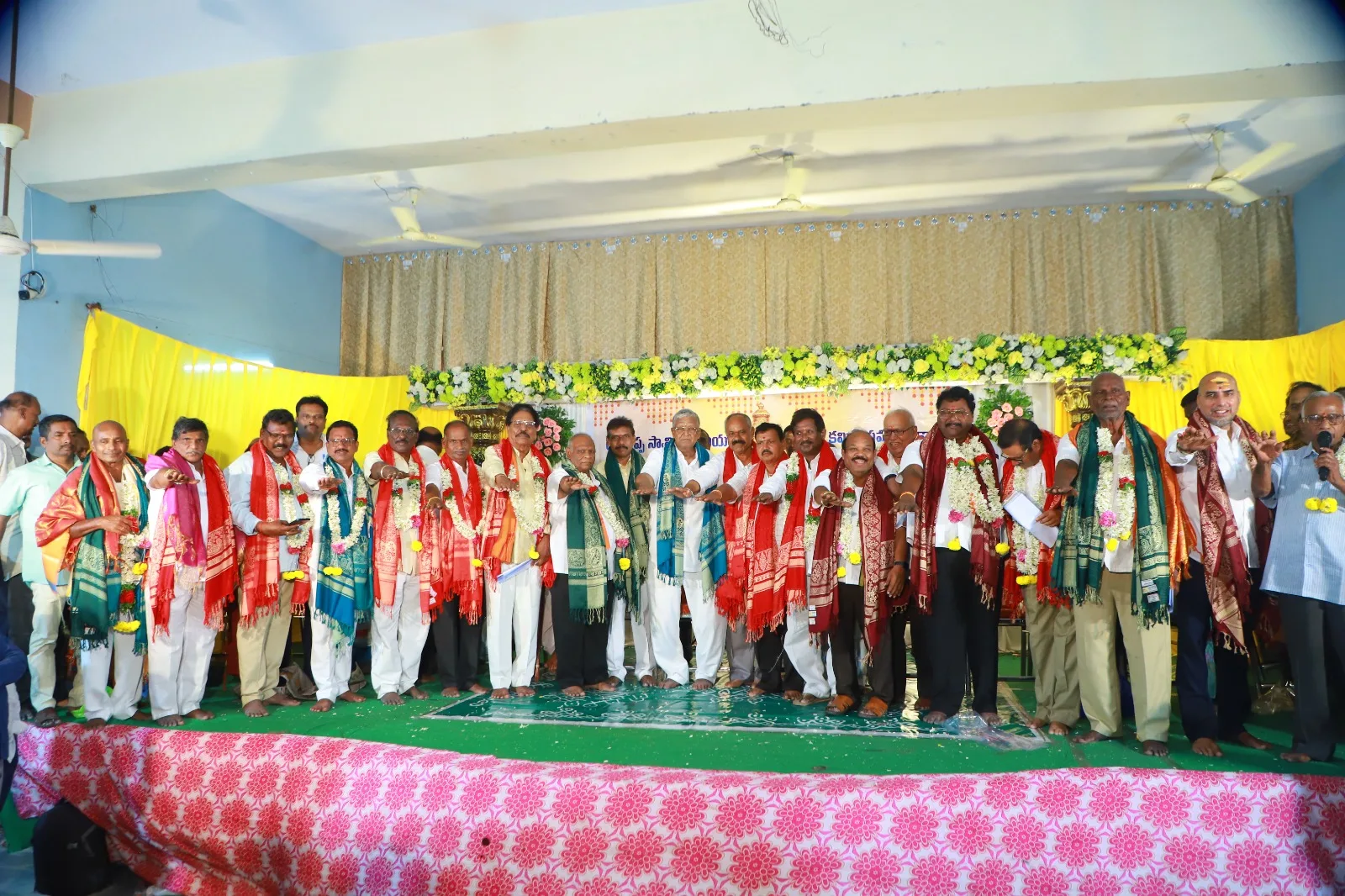 కోదాడ అయ్యప్ప స్వామి దేవాలయం నూతన కమిటీ ప్రమాణ స్వీకార మహోత్సవం