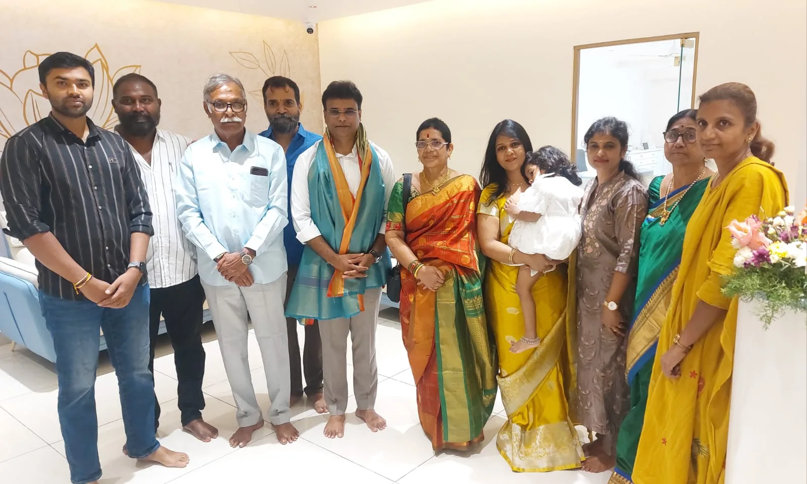 బిఆర్ఎస్ ఎల్పి విప్, ఎమ్మెల్యే కేపీ.వివేకానంద్ చేతుల మీదుగా “డెంట్రిక్స్ డెంటల్ హాస్పిటల్” ప్రారంభం