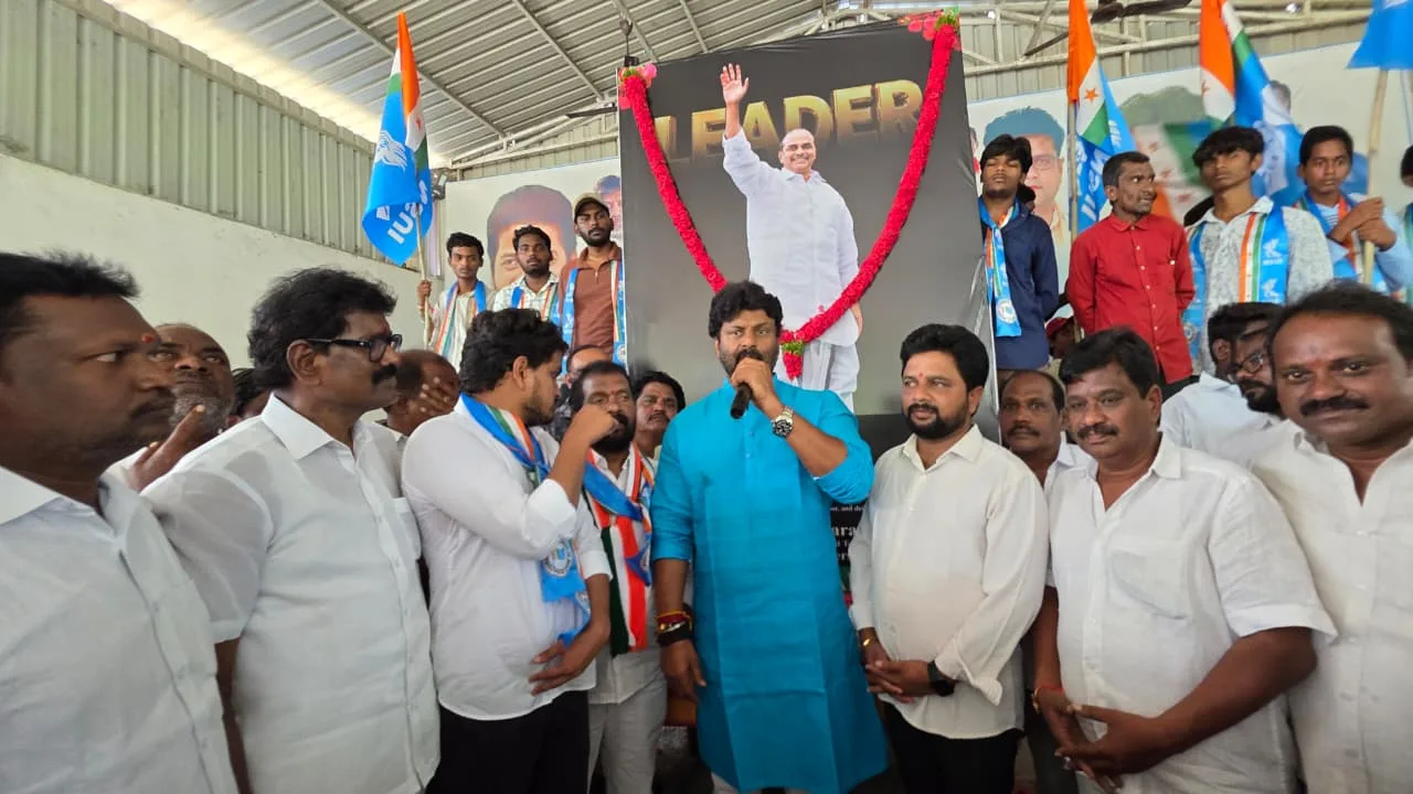 వైఎస్ఆర్ పాలనను ప్రతిపక్షాలు సైతం మెచ్చుకున్నాయి….