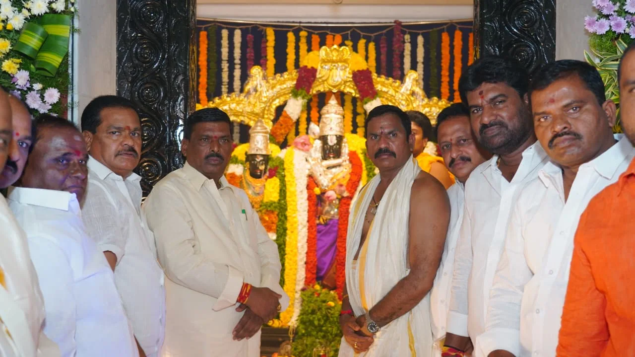 శ్రీ కృష్ణ జన్మాష్టమి పర్వదినం పురస్కరించుకొని