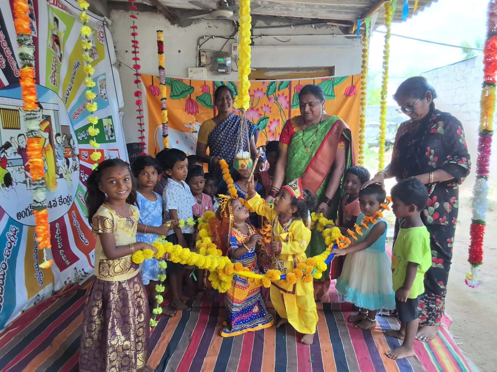 చిలుకూరు అంగన్వాడీ కేంద్రంలో కృష్ణాష్టమి వేడుకలు