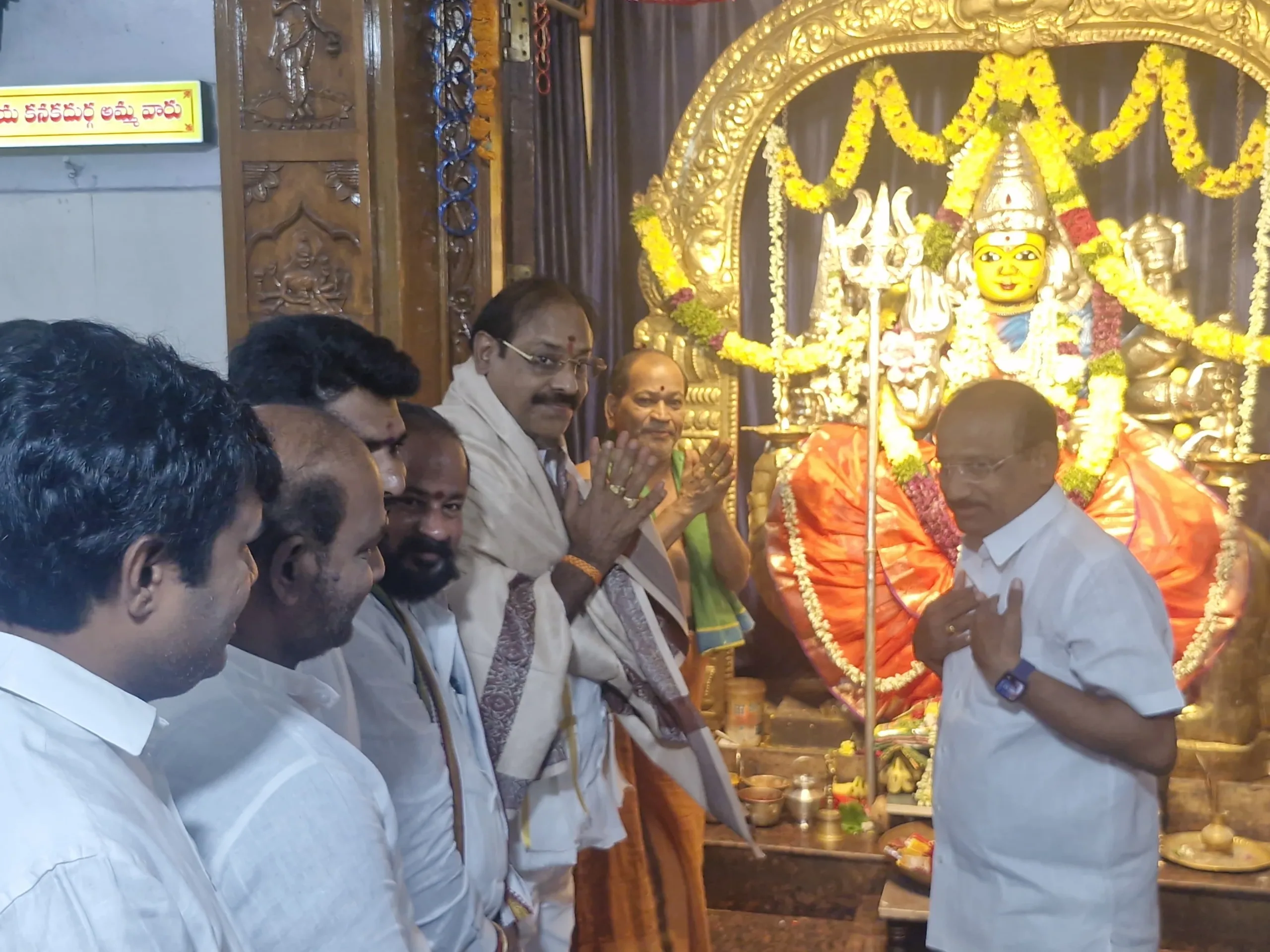 కెపిహెచ్బి 6th ఫేజ్ లో ఘనంగా కృష్ణాష్టమి వేడుకలు