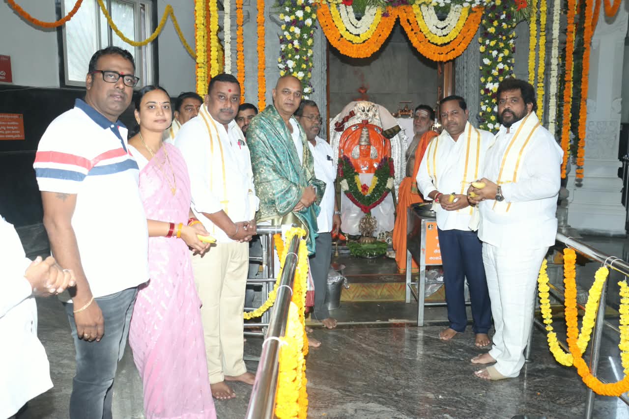 శ్రీ అభయాంజనేయ స్వామి దేవాలయ వార్షిక బ్రహ్మోత్సవాల్లో పాల్గొన్న ఉప్పల్ ఎమ్మెల్యే బండారి లక్ష్మారెడ్డి
