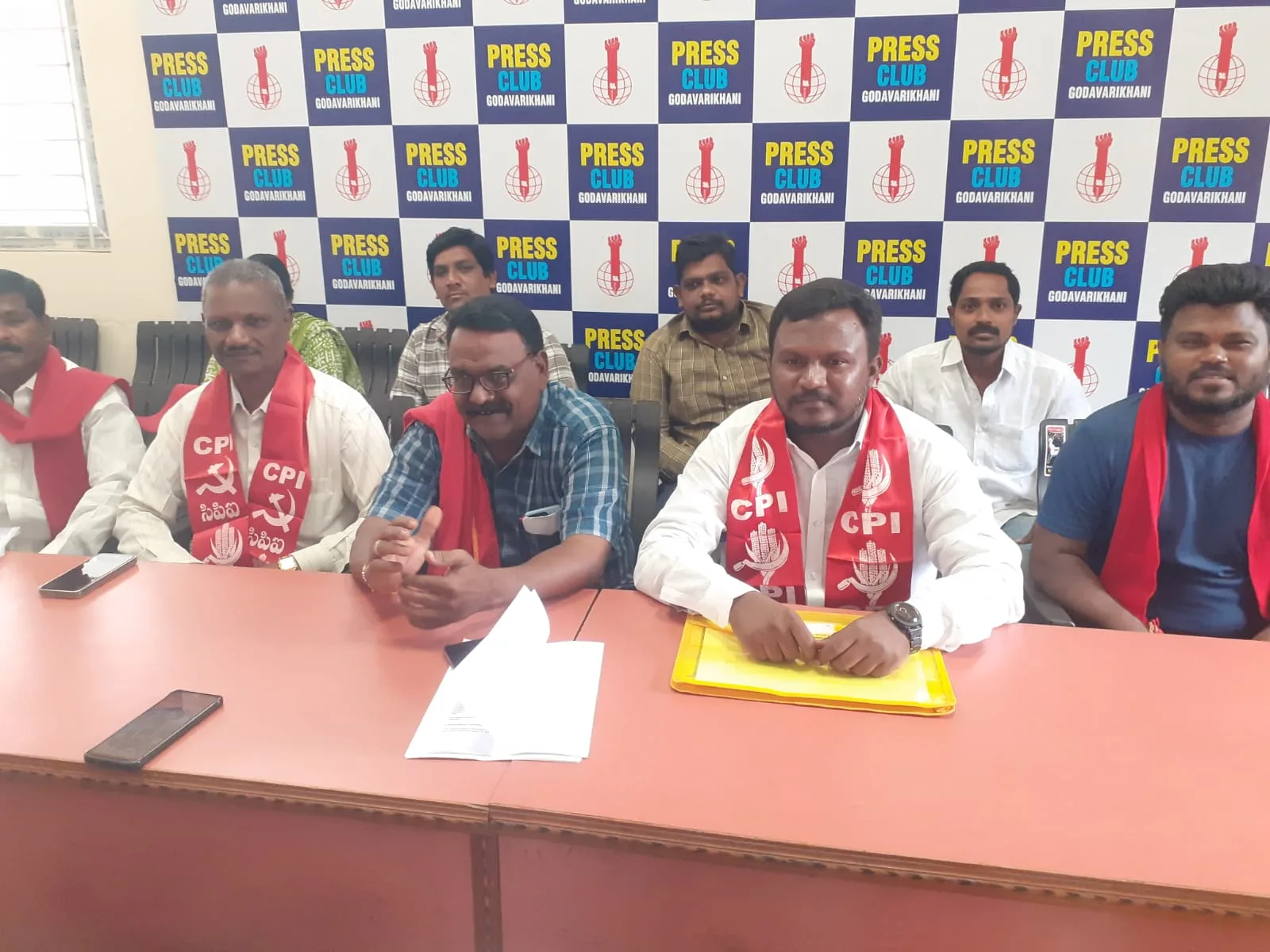 యూజీడీ పనుల్లో అవినీతిపై సీబీఐ, ఈడీకి ఫిర్యాదు….