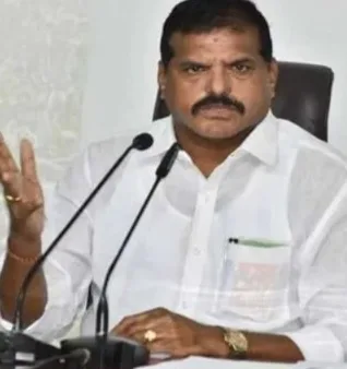 విజయనగరం: చీపురుపల్లి నియోజకవర్గ కార్యకర్తలతో బొత్స సత్యనారాయణ భేటీ..!