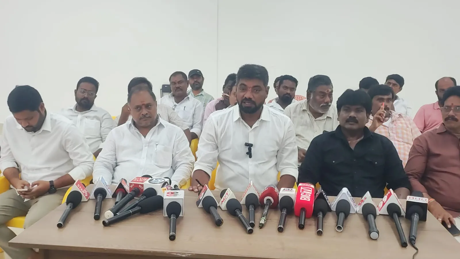 కూటమి అభివృద్ధిని చూసి తట్టుకోలేక విమర్శలు