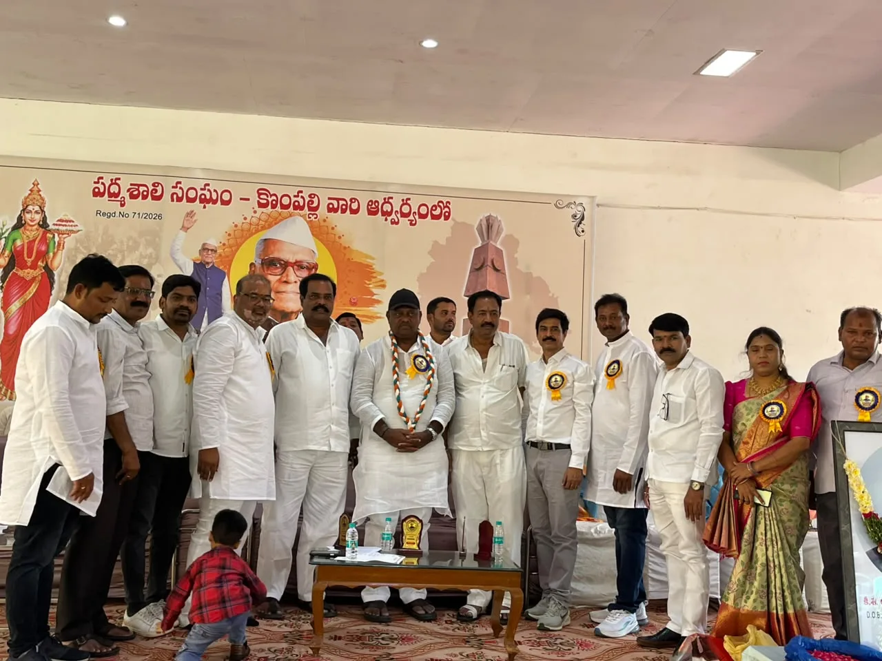 కొంపల్లిలో ఘనంగా కీ.శే. కొండా లక్ష్మణ్ బాపూజీ 111వ జయంతి వేడుకలు||