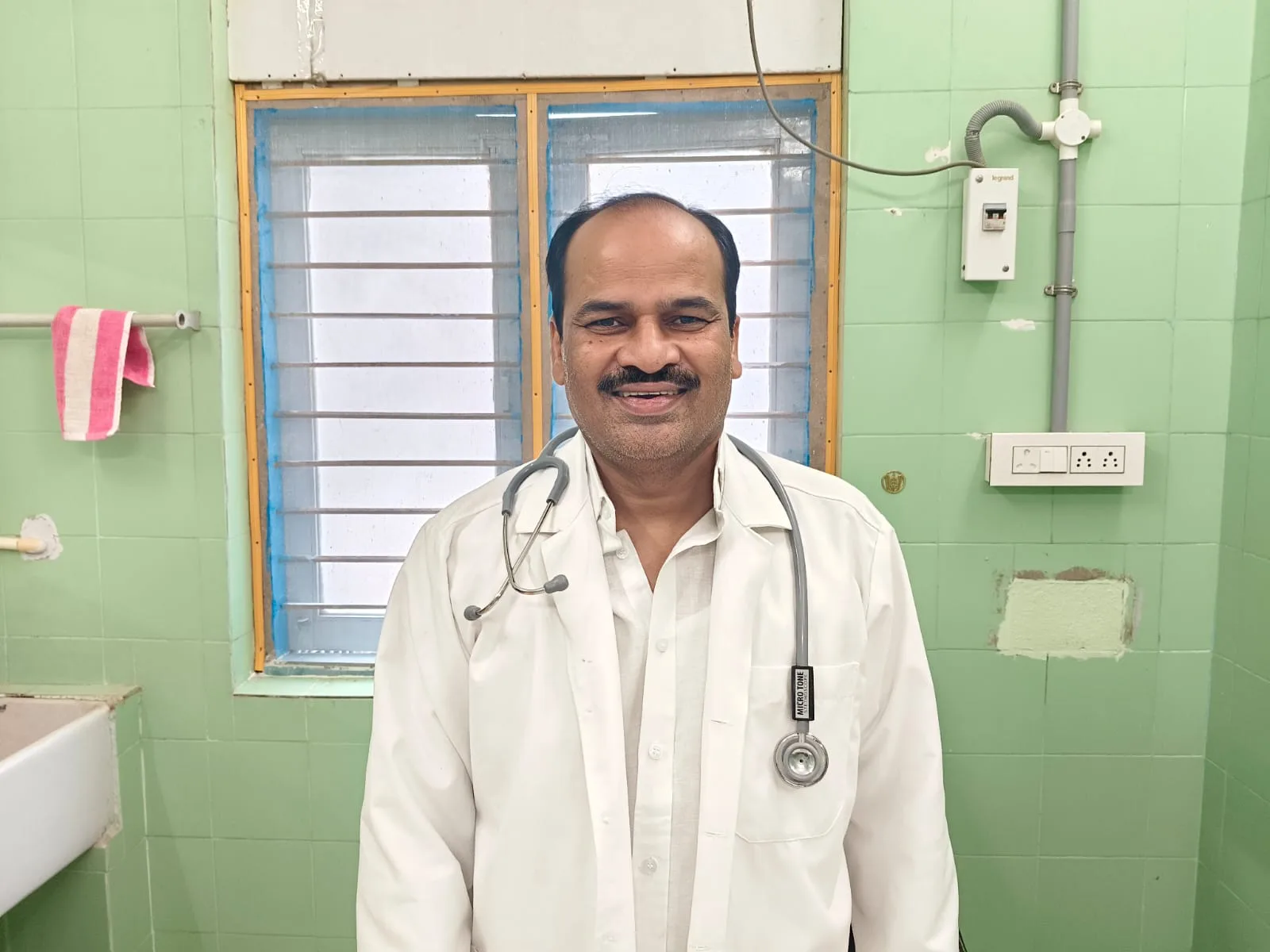 డాక్టర్ దశరథ్ ఎంఎస్‌కు అరుదైన గౌరవం..