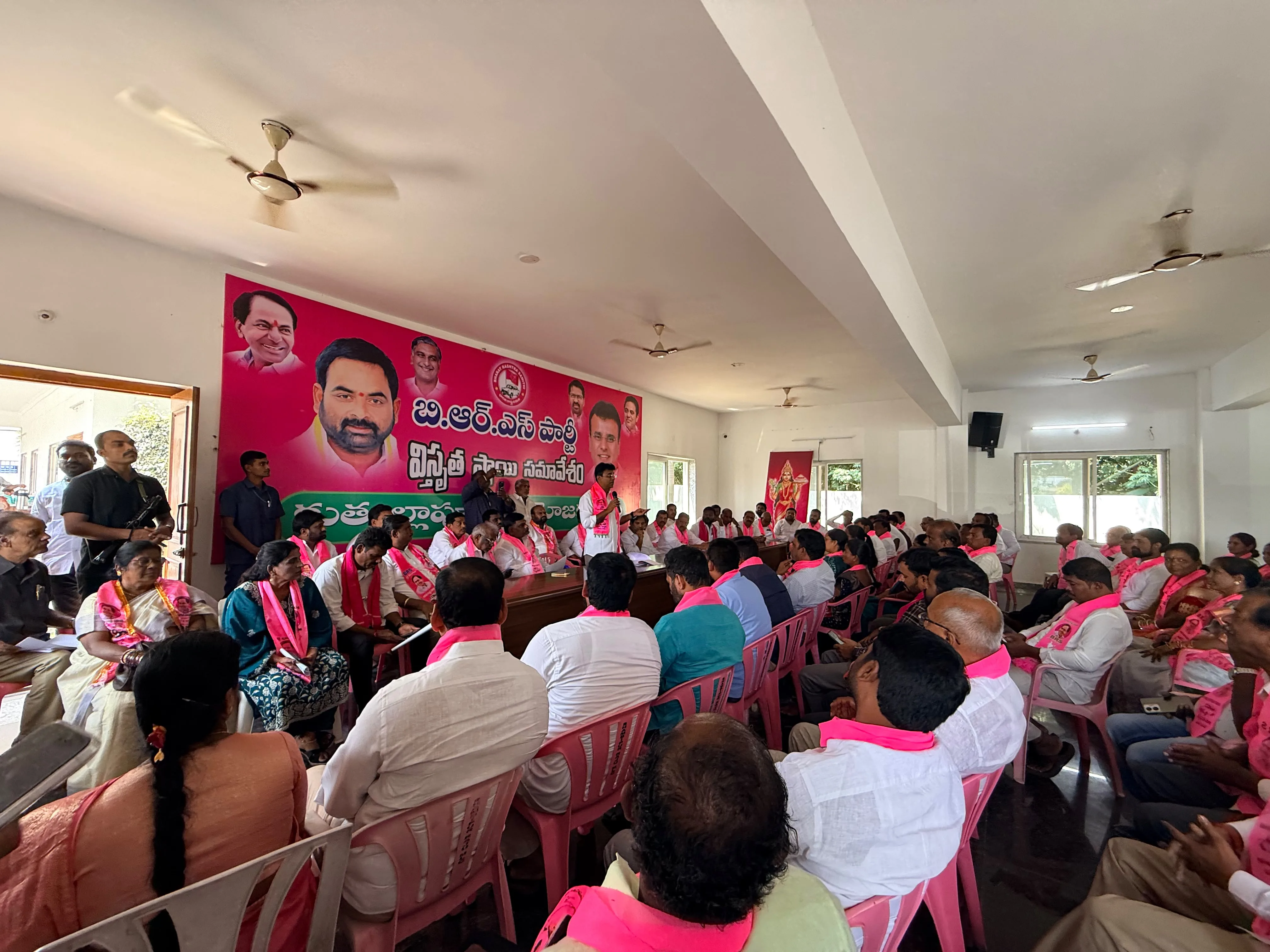కుత్బుల్లాపూర్ నియోజకవర్గ బి.ఆర్.ఎస్. పార్టీ విస్తృత స్థాయి సమావేశం